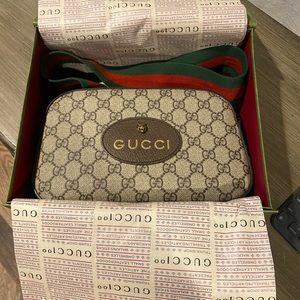 New!!  Neo Vintage GG Supreme messenger bag
